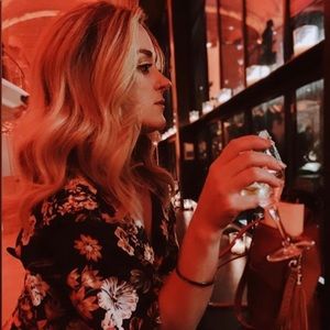 Meet your Posher, Mollie